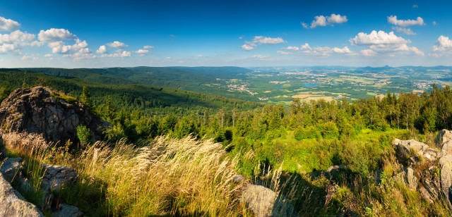 Blick vom Stropník auf das Böhmische Becken