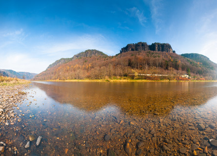 Elbe bei Dolní Žleb