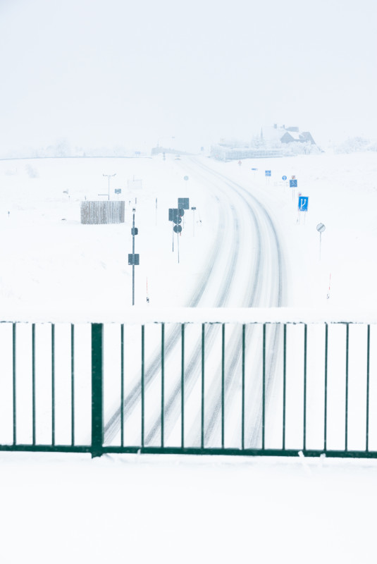 Grenzüberschreitende Bundesstraße bei Zinnwald / Cínovec