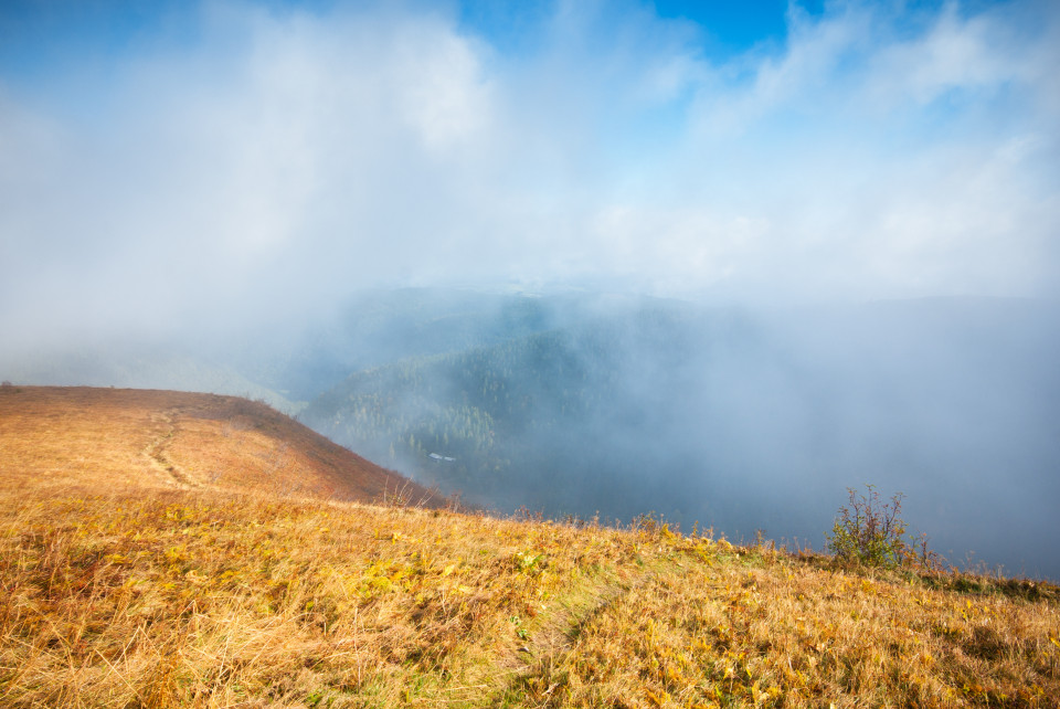 Feldberg in einer Wolkenlücke