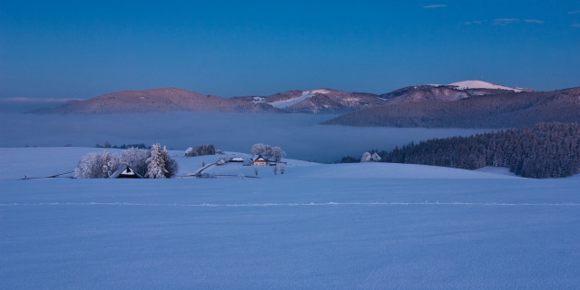 Feldbergblick bei Hofsgrund über dem Nebel