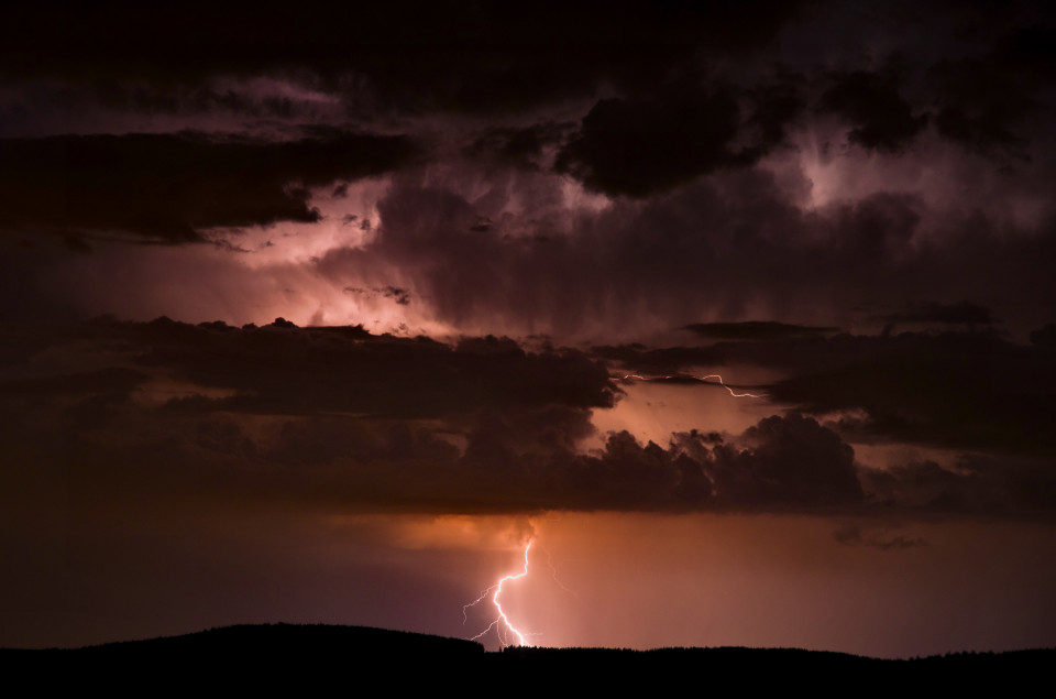 Nachtgewitter über dem Hochschwarzwald