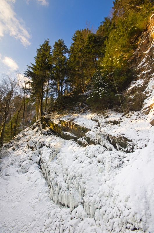 Eislandschaft in der Ravennaschlucht nach zwei Wochen Dauerfrost