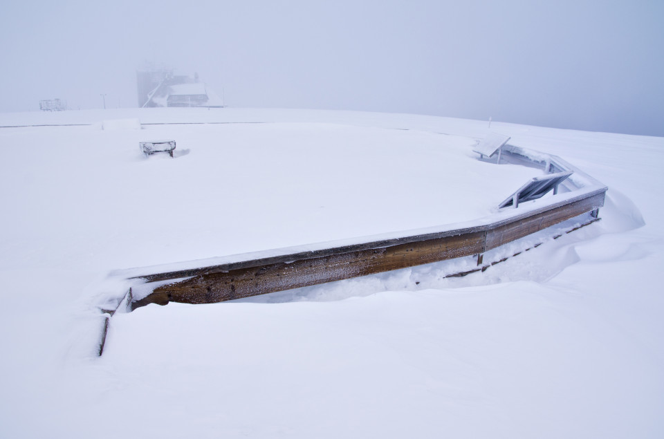 1,5m Schnee am Feldberggipfel