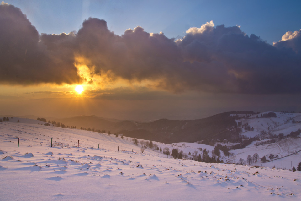 Spätwinterliches Rückseitenwetter am Schauinsland