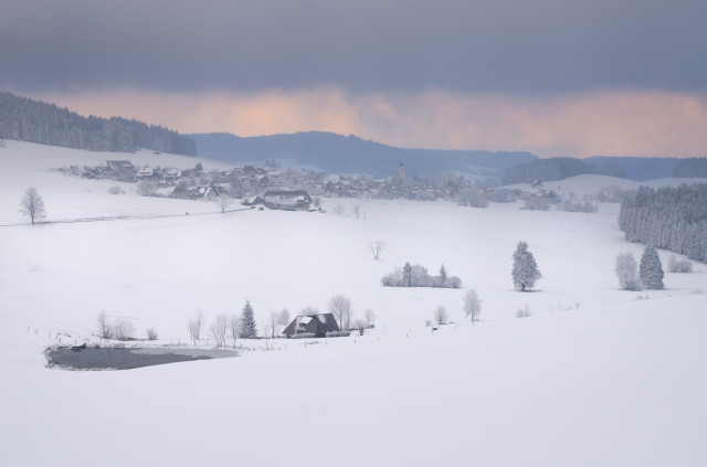 Blick von der Hinterdorfstraße auf Breitnau