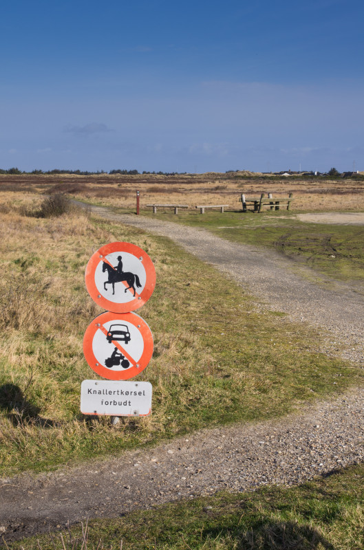 "Moped verboten" auf Dänisch