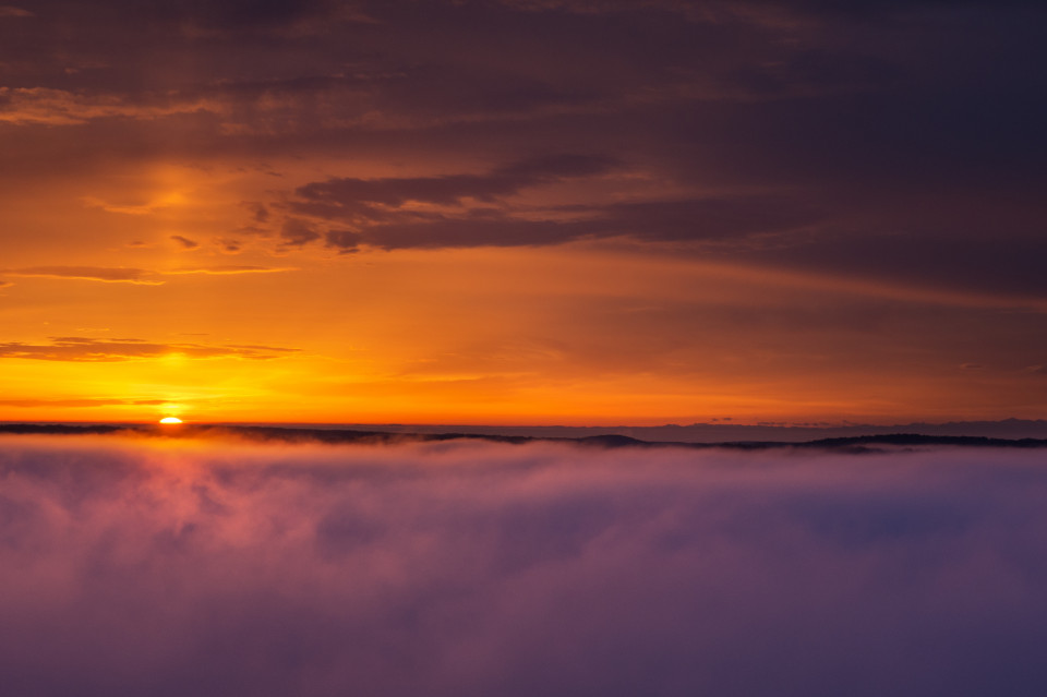 Sonnenaufgang auf dem Turm Hursch