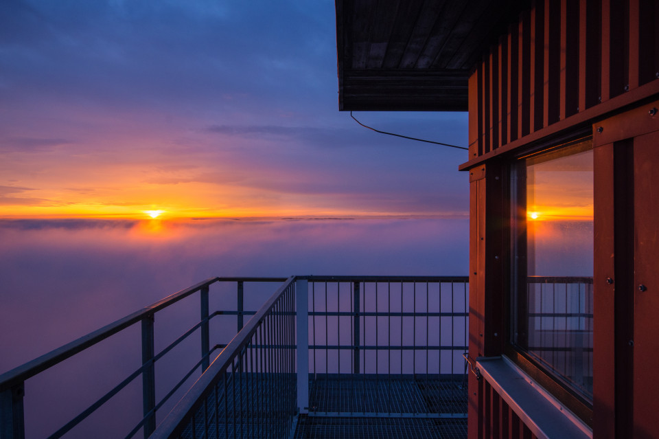 Sonnenaufgang auf dem Turm Hursch