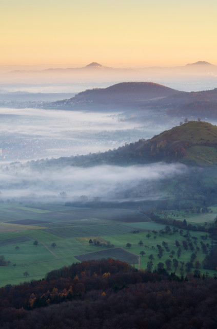 Aussicht vom Breitenstein mit Frühnebel