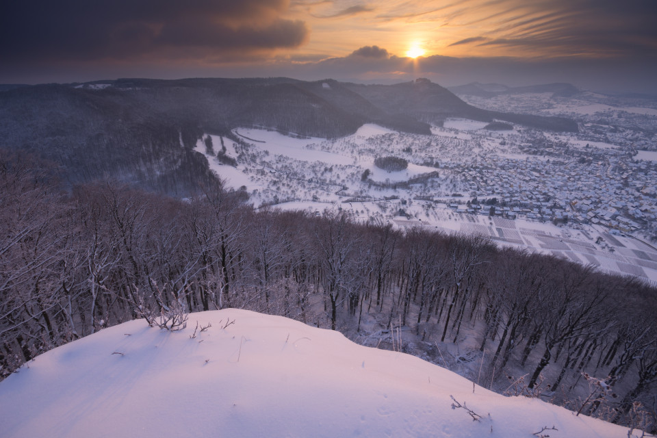 Winterliche Aussicht vom Beurener Felsen