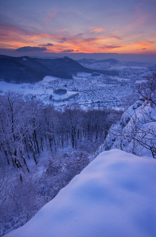 Winterliche Aussicht vom Beurener Felsen