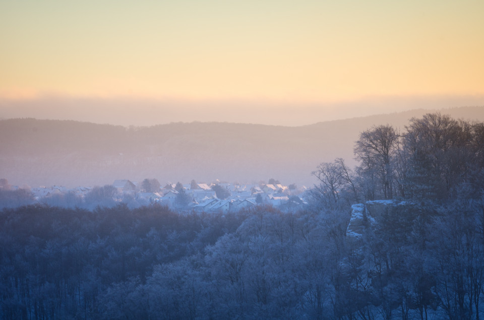 Blick von der Burg Hohenneuffen auf Erkenbrechtsweiler