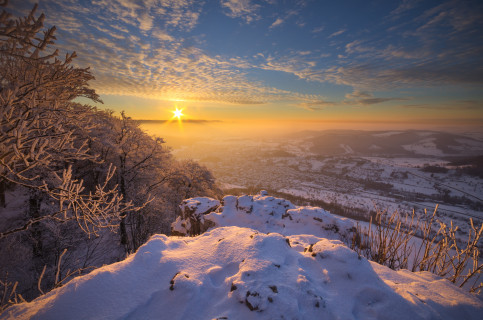 Winterabend auf dem Messelstein bei Donzdorf