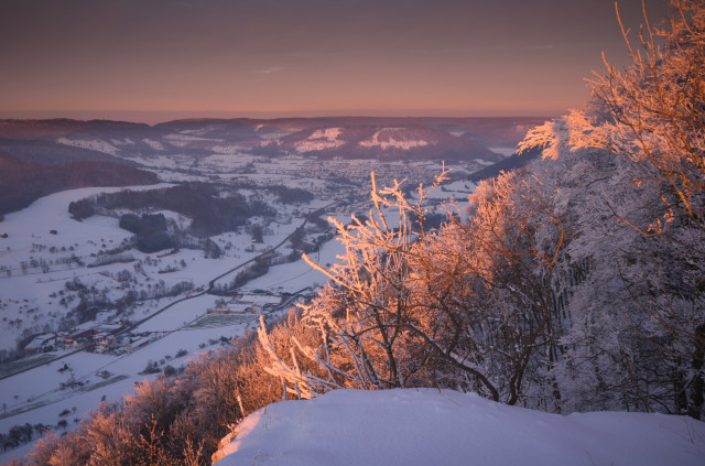 Winterabend auf dem Messelstein bei Donzdorf