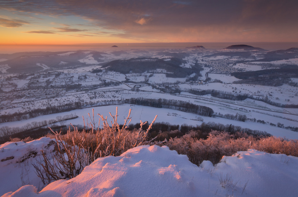 Winterabend auf dem Messelstein bei Donzdorf