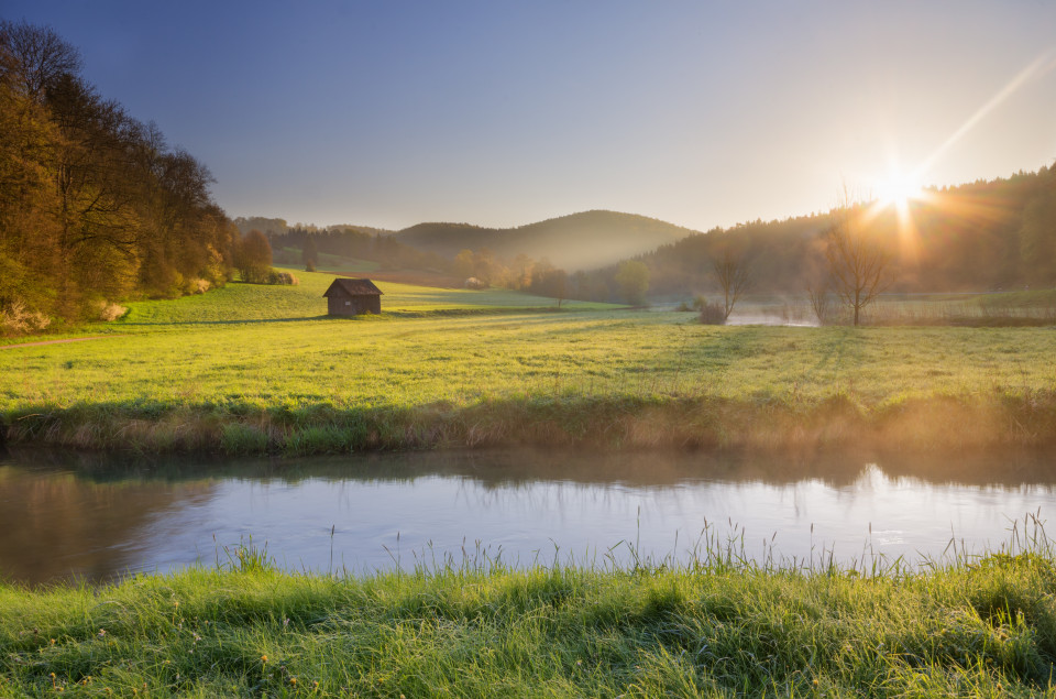 Sonnenaufgang im Großen Lautertal