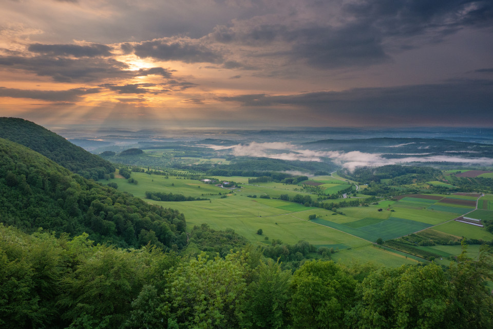 Blick vom Brucker Fels nach Gewitter