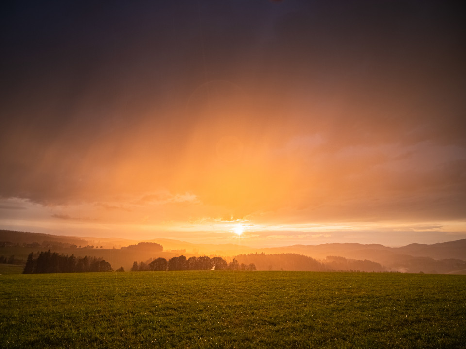 Sonnenuntergang im Regen