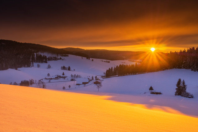 Sonnenaufgang über dem Langenordnachtal