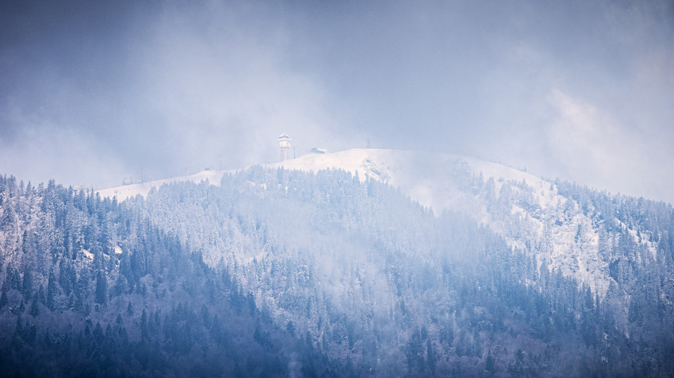 Frühlingsschnee auf dem Feldberg