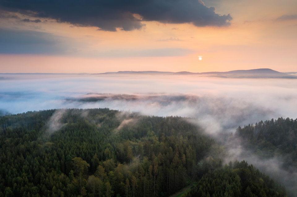 Frühnebel über Gauchachschlucht und Baar