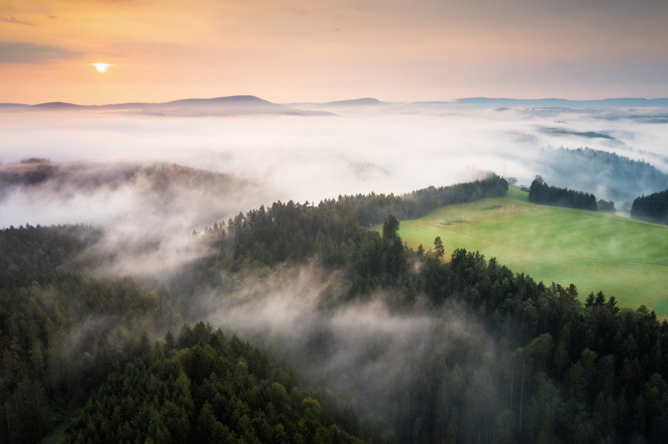 Frühnebel über Gauchachschlucht und Baar